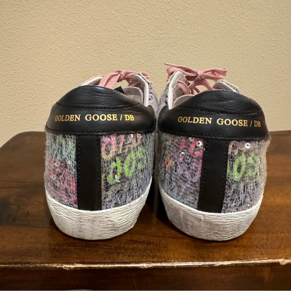 Golden Goose Sneakers in White with Distressed Finish and Iconic Star 40 Womens - Picture 8 of 11